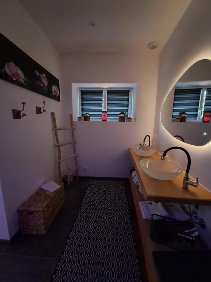 Ba'Cam Spa Bed & Breakfast Etigny Exterior photo